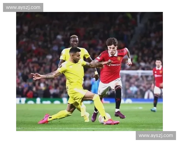 曼联中场新星崛起:打造球队核心引领未来足球革新 曼联中场新星崛起:打造球队核心引领未来足球革新